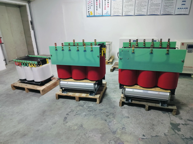 永清KS11-1000KVA矿用变压器